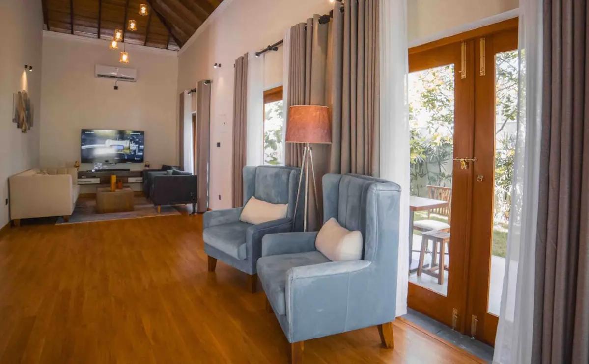 Hotel Moana La Vie - Polhena à Matara Extérieur photo