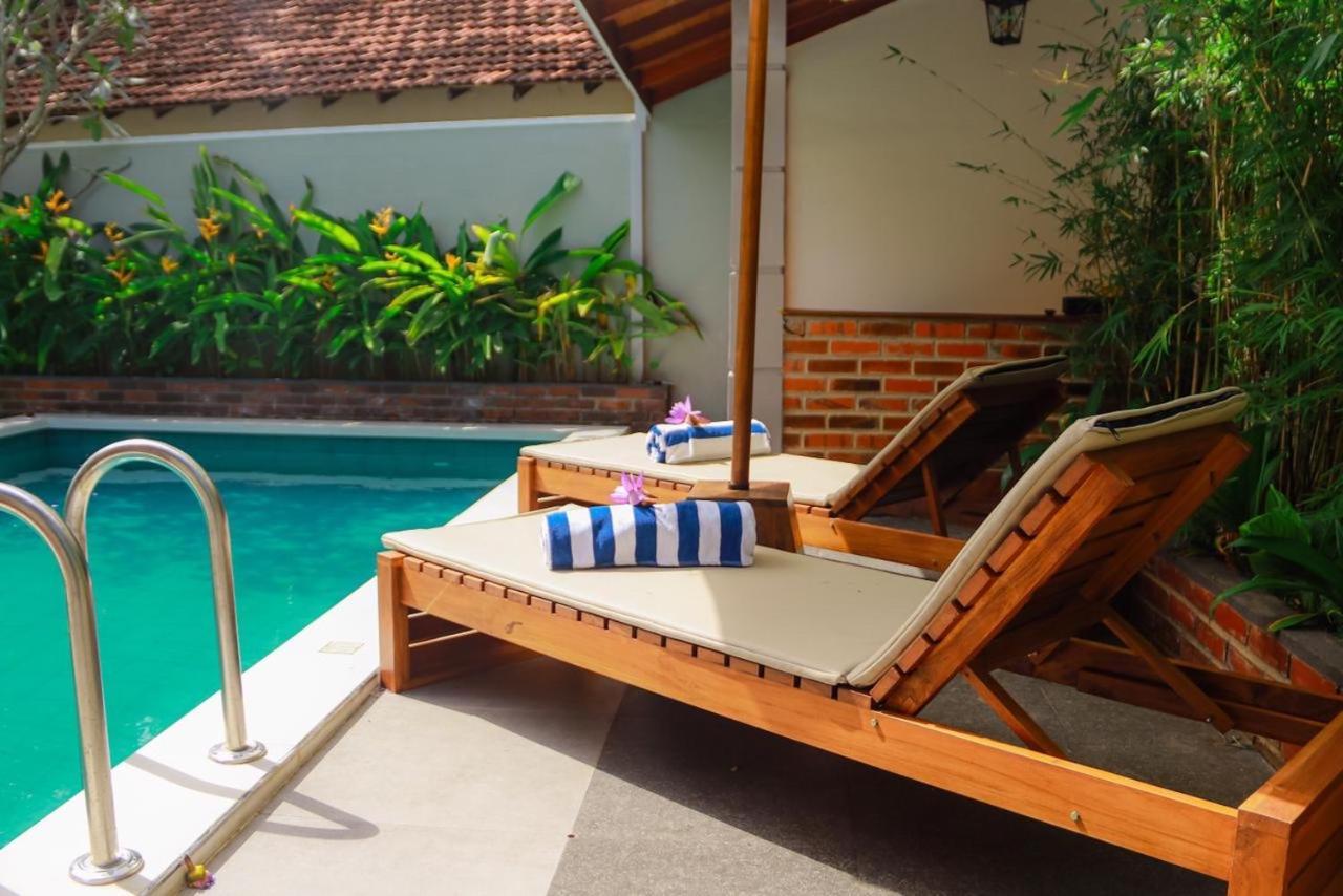 Hotel Moana La Vie - Polhena à Matara Extérieur photo