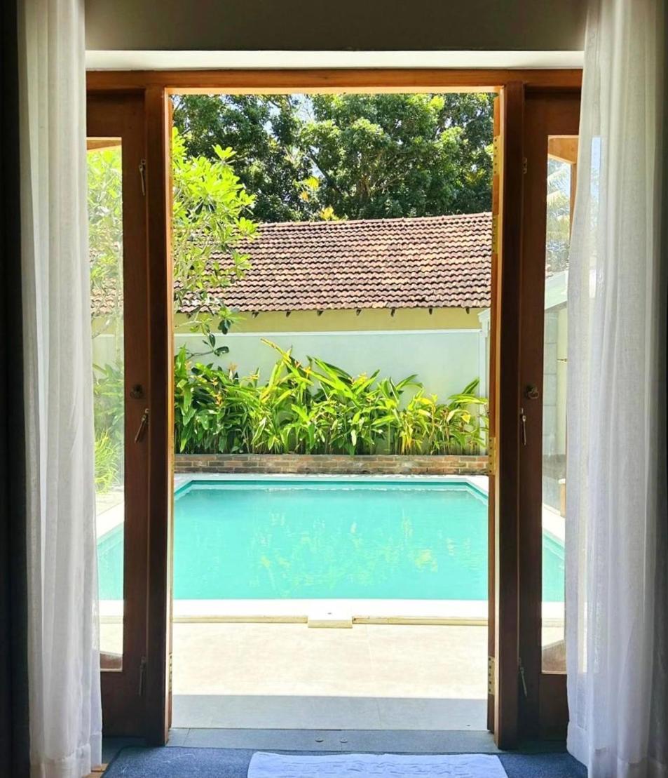 Hotel Moana La Vie - Polhena à Matara Extérieur photo