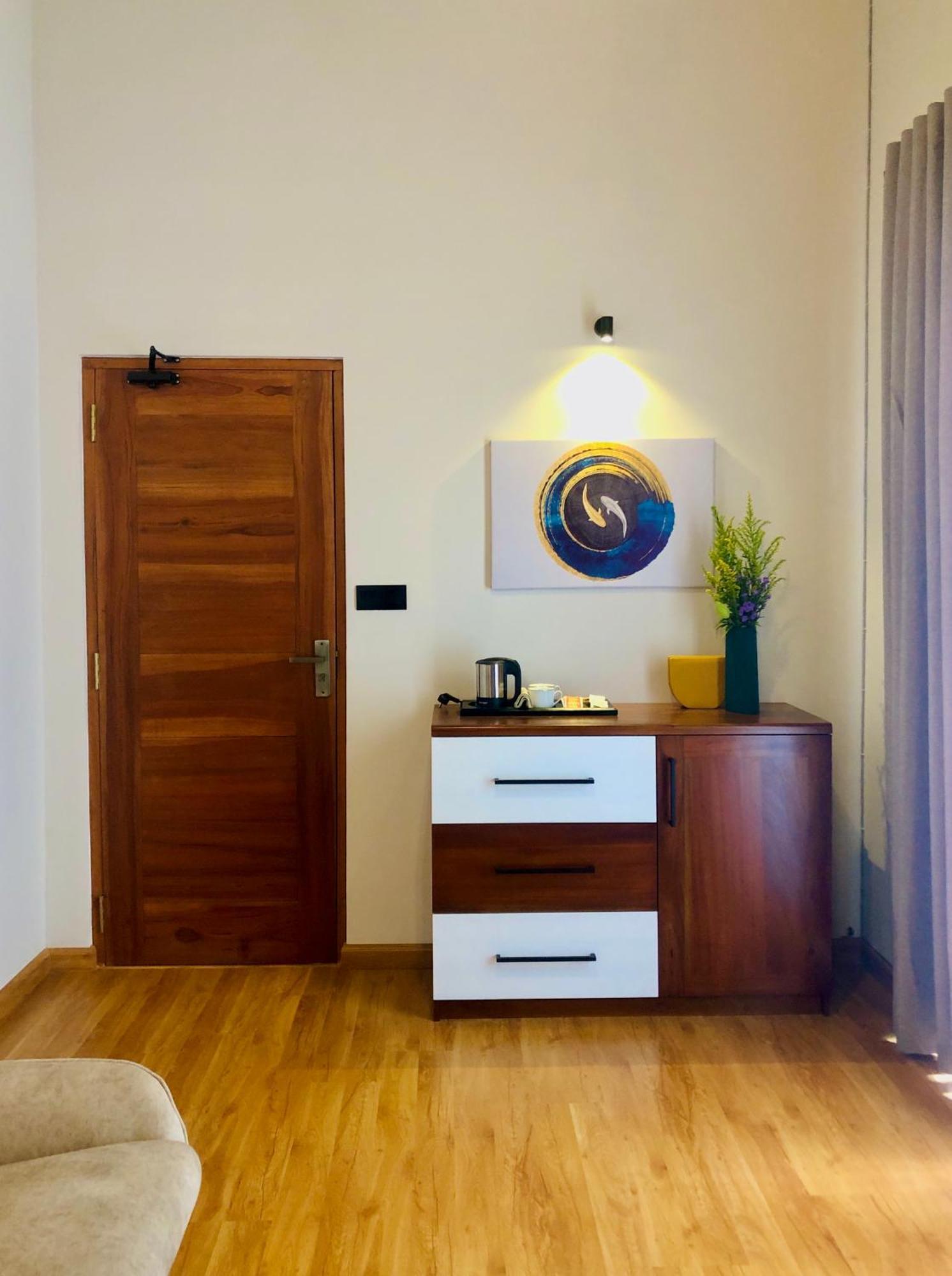 Hotel Moana La Vie - Polhena à Matara Extérieur photo